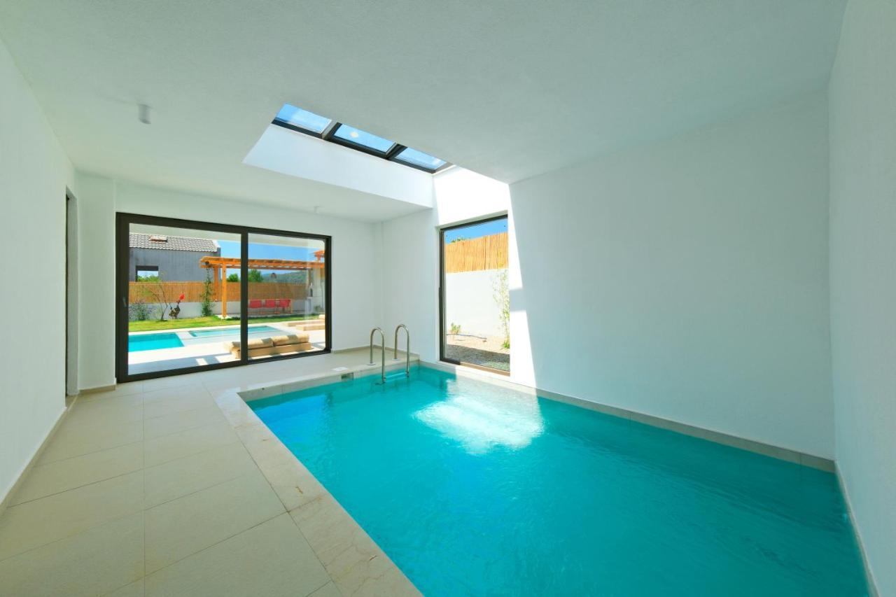 Villa Neo With 2 Private Pools, Bbq, Jacuzzi And Sauna Fethiye Luaran gambar