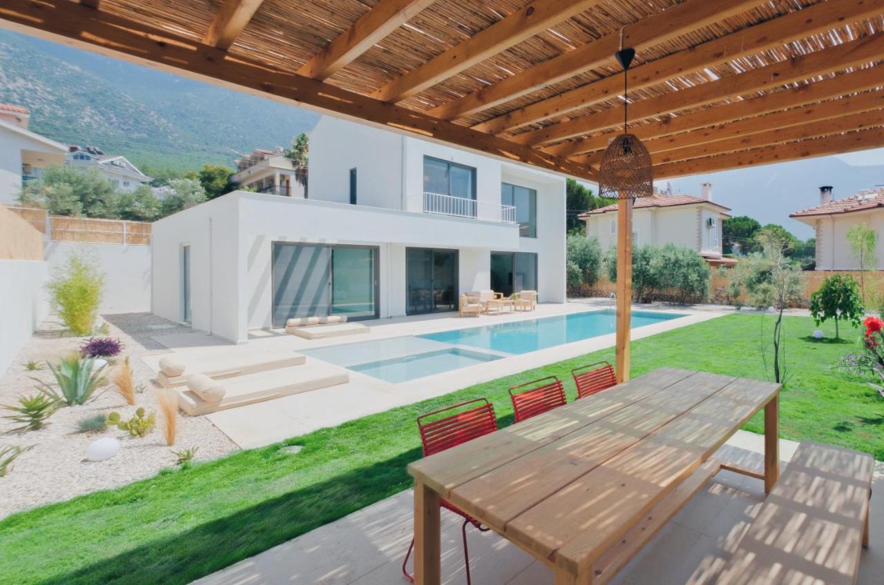 Villa Neo With 2 Private Pools, Bbq, Jacuzzi And Sauna Fethiye Luaran gambar